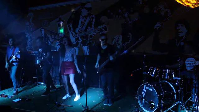 Hiland - Бьет по глазам (Адреналин) (Тотал cover) смотреть онлайн