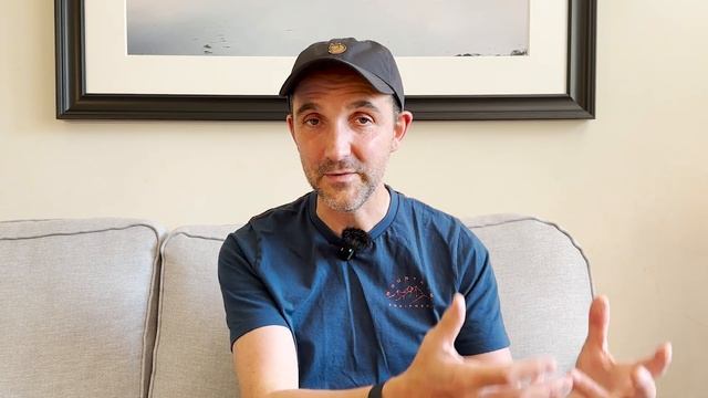 Fujifilm X100V vs Leica Q - My thoughts with sample images смотреть онлайн