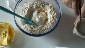 Как приготовить тесто для ШЕКЕРБУРА . Азербайджанская кухня. How to cook dough for Shakerbury