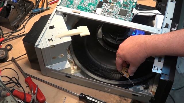 Sony DVP CX995 400 Disk Changer no play смотреть онлайн