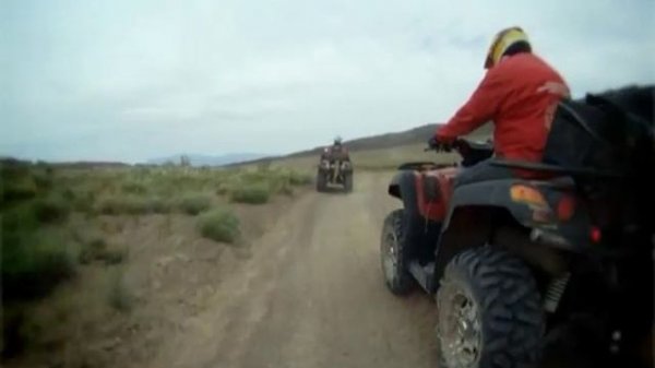 Мотовездеход RM-GAMAX AX600 .avi