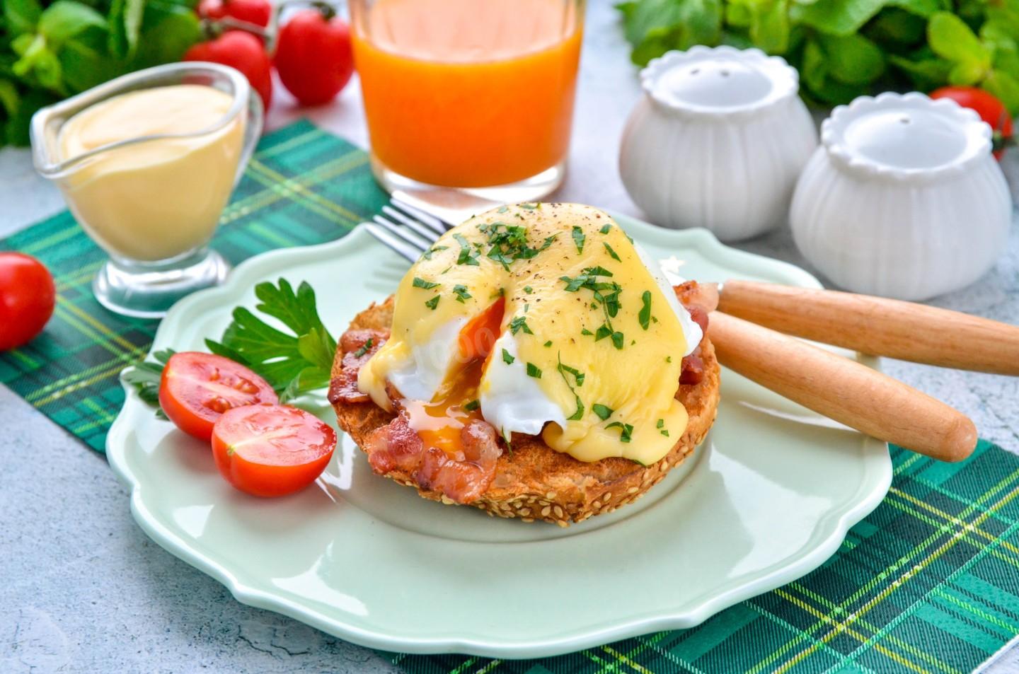 КАК ПРИГОТОВИТЬ ГОЛЛАНДСКИЙ СОУС ДЛЯ ЯЙЦА БЕНЕДИКТ смотреть онлайн