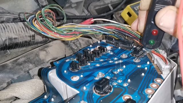 Mitsubishi Pajero 2 | Ремонт щитка приборов.