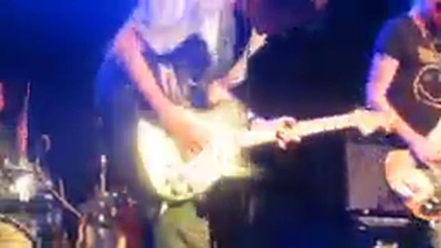 Graham Coxon - Tripping Over at The Rescue Rooms Nottingham смотреть онлайн