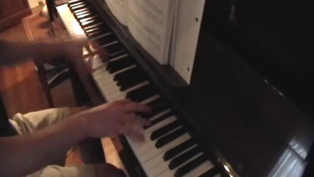 Movin' Right Along (Frank LiVolsi, pianist) смотреть онлайн