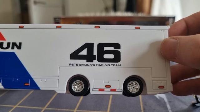 Maisto Custom Haulers Bredatsun Rauh Welt. Chevrolet Pick up camper trailer. Diecast truck cars ‼️ смотреть онлайн