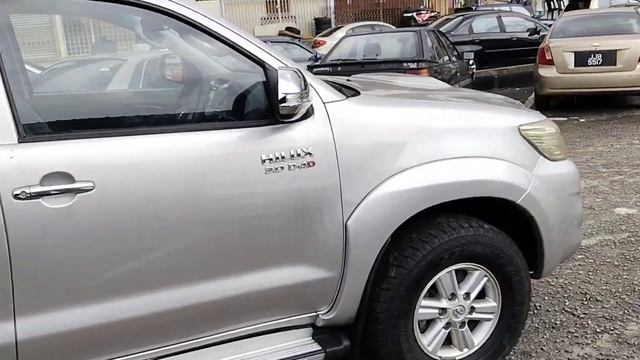 WWU5648 TOYOTA HILUX DOUBLE CAB 3.0AT 2012TH