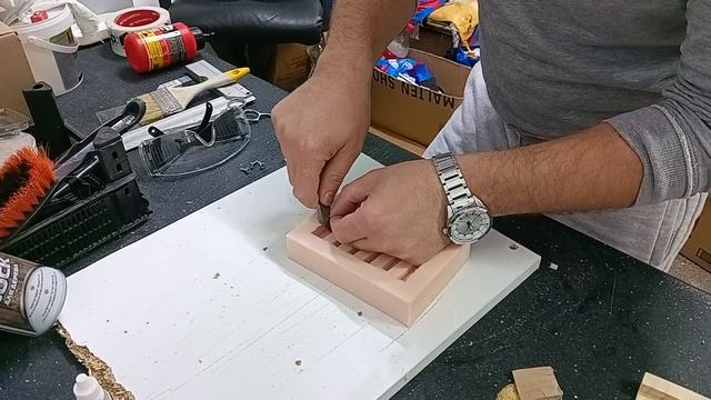 Силиконовая форма своими руками. Извлечение формы. смотреть онлайн