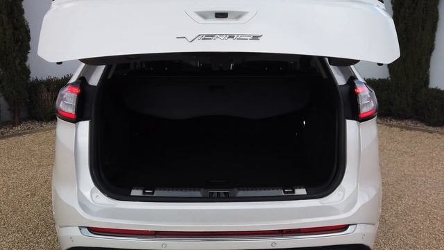 Ford Edge Vignale TDCi offered by Norman Motors, Dorset смотреть онлайн