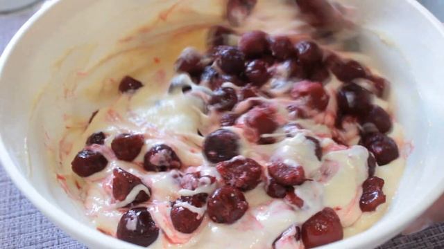 Ищете легкий и Вкусный Завтрак? Этот рецепт для тебя! Вкусные ОЛАДЬИ с ВИШНЕЙ! ?Завтрак за 15 минут смотреть онлайн