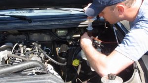 УАЗ Патриот! Замена тормозной житкости.