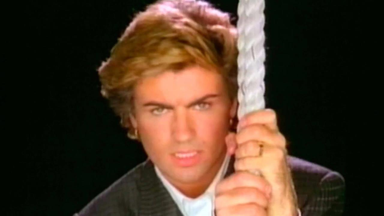 В Великобритании ушел из жизни певец Джордж Майкл