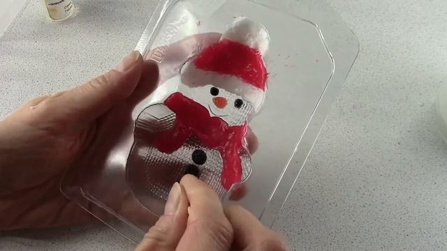 Мыло ручной работы "Снеговик вязанный". Первая заливка. Новый год близко :) смотреть онлайн