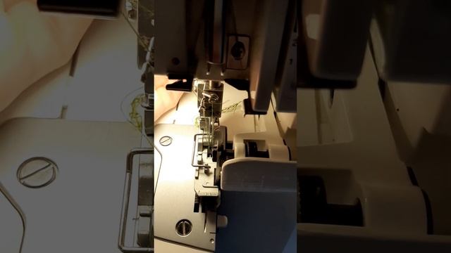 Оверлок Juki B950 смотреть онлайн