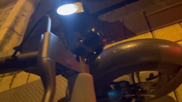 Patinete elétrico Xiaomi Essential смотреть онлайн