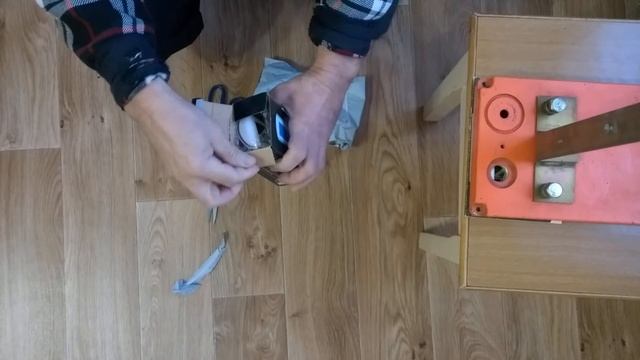 Распаковка посылки из Китая. Цифровые часы-будильник-календарь-термометр. смотреть онлайн
