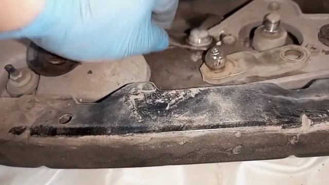 Ремонт трапеции дворников Nissan Tino смотреть онлайн