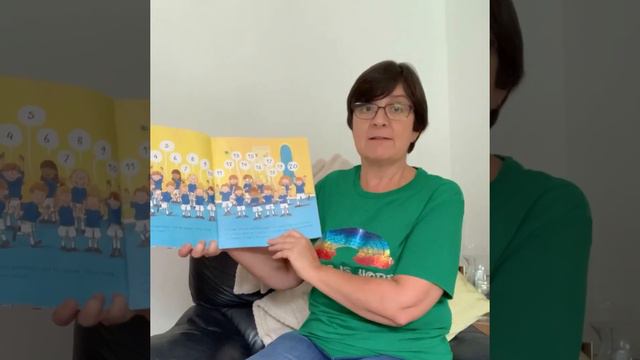 The Story of Spinderella смотреть онлайн