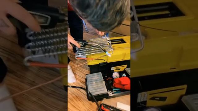 Замена испарителя холодильника Toshiba GR-X56 FR смотреть онлайн