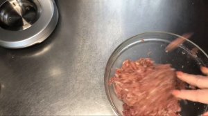 КОТЛЕТЫ МЯСНЫЕ свино- говяжьи. Ничего не бывает вкуснее, чем хорошие котлеты.  #мясорубка #как #мяс