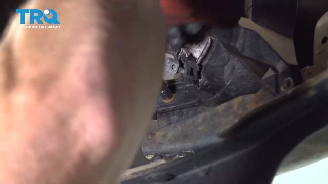 How to Replace Fog Light 2001-2005 Ford Explorer Sport Trac смотреть онлайн