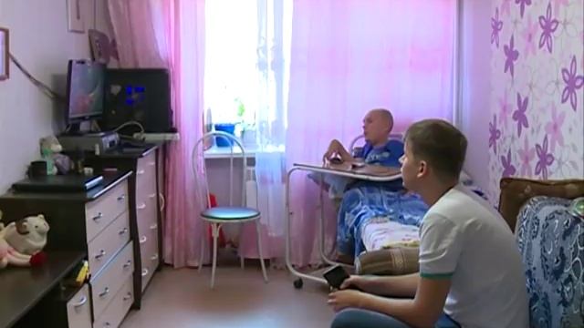 «За чертой»: инвалид пытается воссоединиться со своей женой и дочерью смотреть онлайн