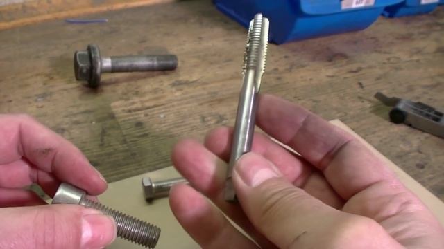 How to determine a metric thread / Metrisches Gewinde bestimmen смотреть онлайн