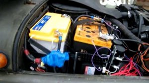 Зарядка двух АКБ от одного генератора на 12В при помощи ТВБ.