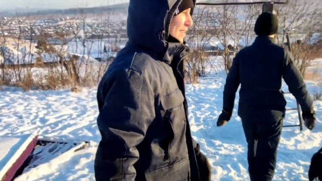 2 КОНФЕТКИ, ЛАДНО КОРОЧЕ ГОВОРЯ НАМ УЧИТЕЛЬ ЗАДАЛ СДЕЛАТЬ ФИЛЬМ смотреть онлайн