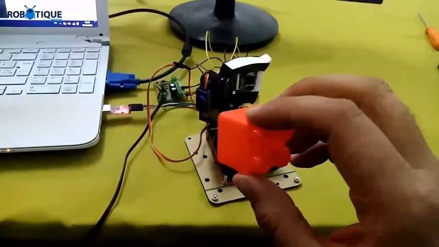 Detection of moving objects using the ESP32-CAM card смотреть онлайн