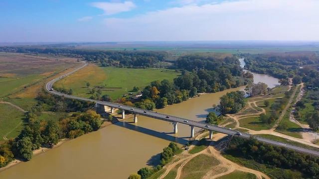 Коттеджный поселок ЧЕРНОМОРСКИЙ от компании "Вертикаль" смотреть онлайн