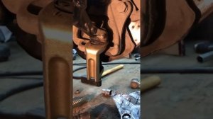 Мерседес W221 Замена нижнего правого рычага передней подвески (Полное видео)