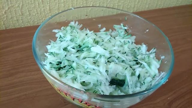Оладьи из кабачков с сыром смотреть онлайн
