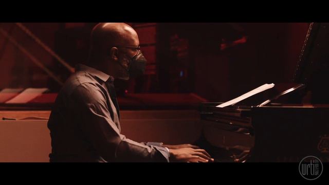 Eubanks-Evans-Experience performs "Novice Bounce" смотреть онлайн