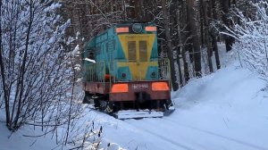 Ветеран ЧМЭ2-442 возвращается со снегоборьбы. Подъездной путь от ст. Балашиха. Февраль 2019 года.