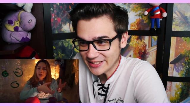 НОЧЬ в доме из Пленки ПРИЗРАК Загадка Страшный СОН на дереве 24 часа челлендж |Elli Di| Реакция смотреть онлайн