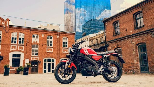 2021 Yamaha XSR125 - The Best 125cc Motorcycle Ever? смотреть онлайн