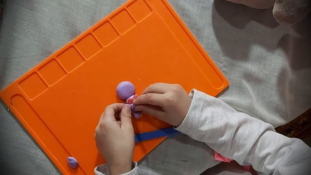 Поделки своими руками. Брелки "Влюбленные мишки". Набор для творчества "Lori". смотреть онлайн