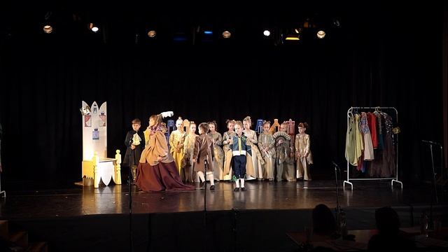 [2021-МАЙ-22] Н.Альмухаметова "Новое платье короля" смотреть онлайн