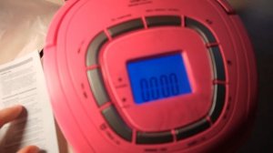 Подарок ребенку - розовая магнитола BBK BS05