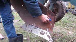 Делаю другой отвал на плуг.