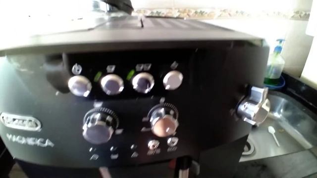 Delonghi Esam 04110B смотреть онлайн