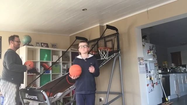 CRAZY BASKETBALL GAME ARCADE!!! смотреть онлайн