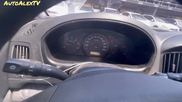 2012 Hyundai Grand Starex -грузовой 800кг. смотреть онлайн