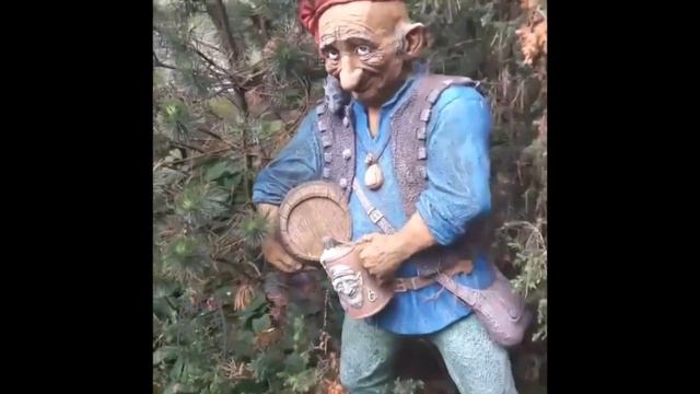 Садовая скульптура «Трактирщик» смотреть онлайн