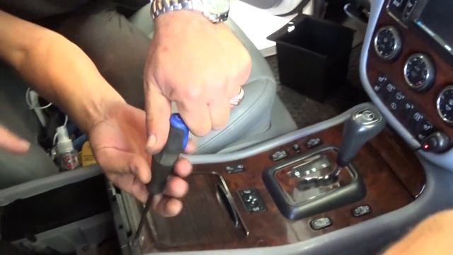 MERCEDES W163 WINDOW SWITCH REMOVAL REPLACEMENT ML320 ML350 ML500 ML230 ML270 ML400 смотреть онлайн