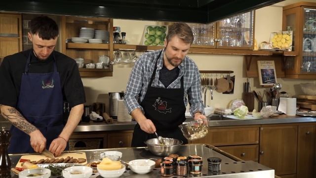 Тартар из говядины с соусом Айоли (Tartar de boeuf) смотреть онлайн