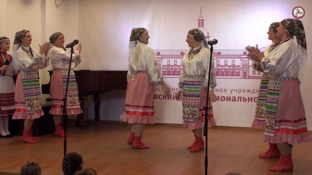 Творческий коллектив "Сороки. Удмуртский танец. День бабушки 2023. смотреть онлайн