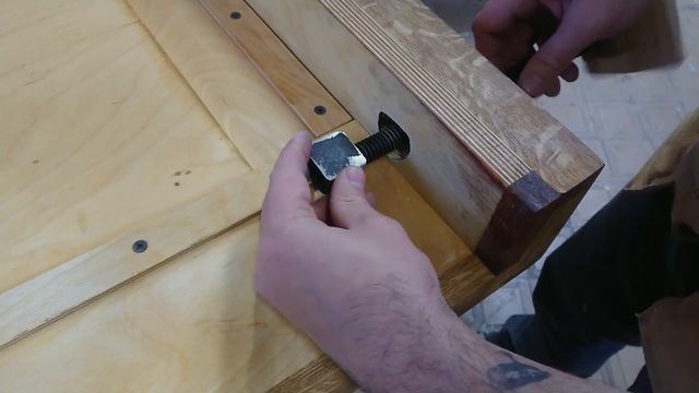 Верстак. Часть - 2 (Тиски Моксона) смотреть онлайн