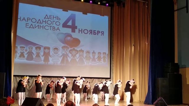 Танец "Кошечка" смотреть онлайн